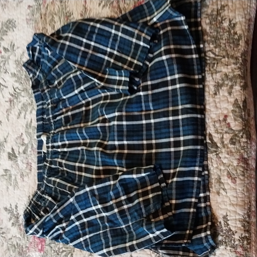 Cloth & Stone off shoulder crop top. Size small